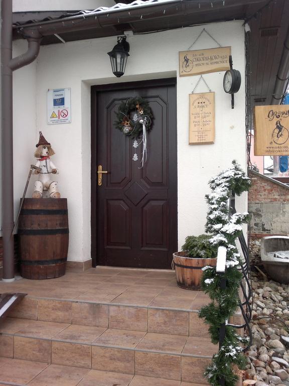 Restaurace a penzion U Hasičů Klimkovice Esterno foto
